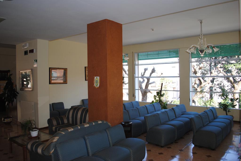Hotel Villa Edelweiss Chianciano Terme Extérieur photo